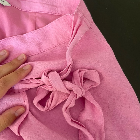 American Eagle Wrap Skirt - Picture 4 of 4